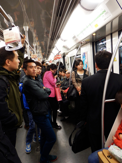 Шанхайское метро. Шанхай: Восток плюс Запад. Изображение 40