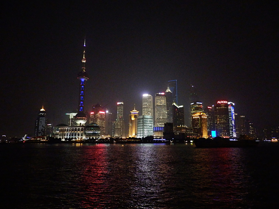 Набережная Шанхая, ночной Шанхай. Шанхай: Восток плюс Запад. Изображение 36