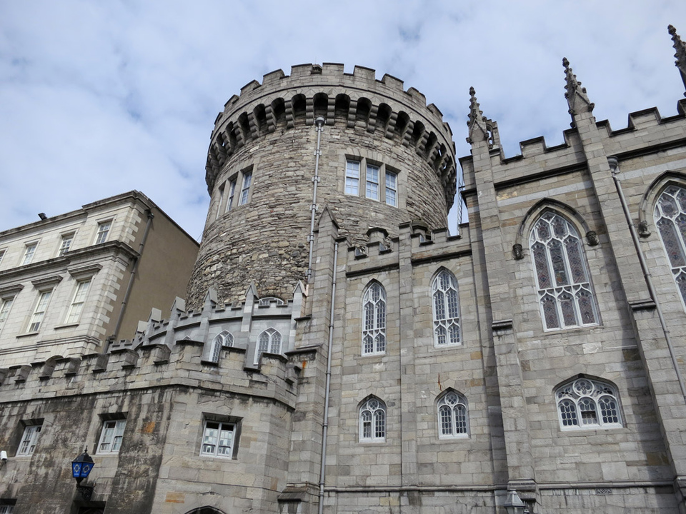 Дублинский замок. Дублин: город-гот. Изображение 14