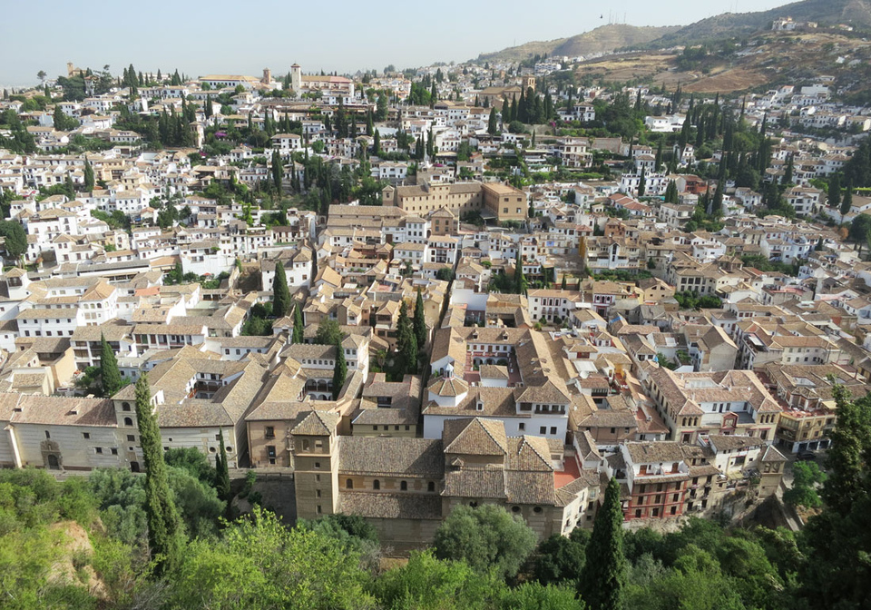 Район Альбайсин. Гранада, Испания. От безумия до величия: можно ли увидеть Испанию за 10 дней. Изображение 46