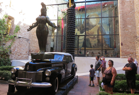 Театр-музей Сальвадора Дали в Фигерасе. От безумия до величия: можно ли увидеть Испанию за 10 дней. Изображение 155