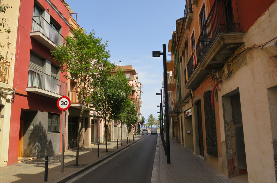 Улицы Матаро, Испания. От безумия до величия: можно ли увидеть Испанию за 10 дней. Изображение 97