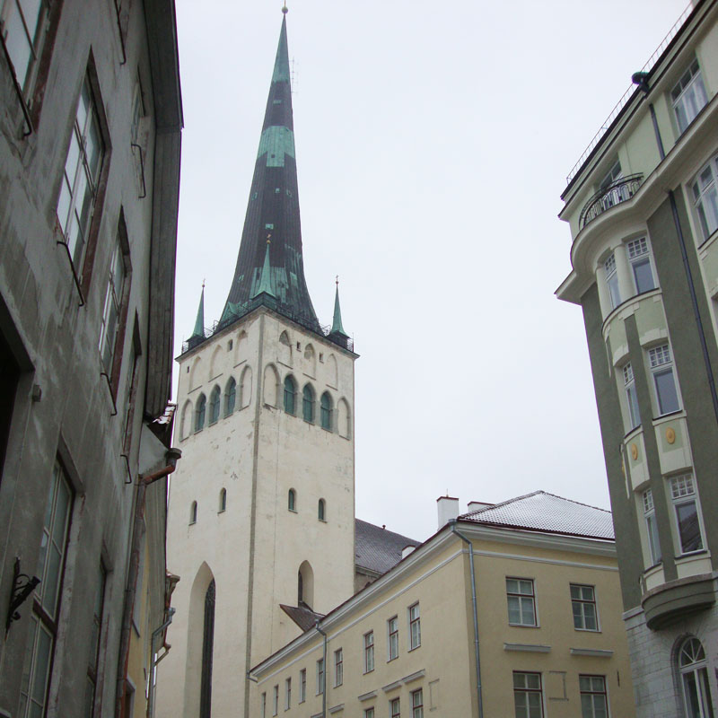 Церковь Оливисте в Таллине. «Потеряться в Средневековье»: 10 вещей, которые нужно сделать в Прибалтике зимой. Изображение 2