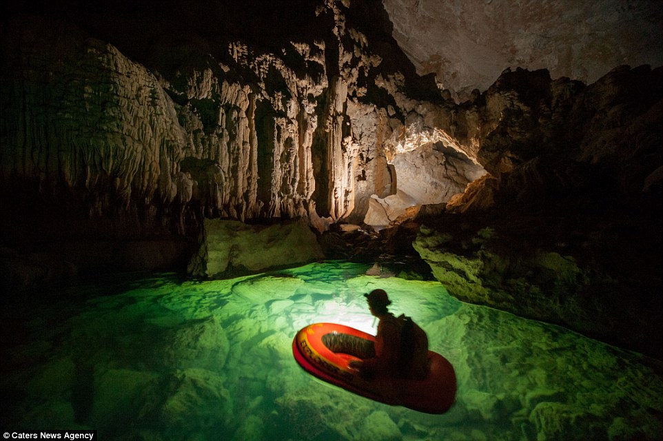 Фото дня: Исследователи обнаружили уникальную сеть пещер на юге Китая. Изображение 1.4