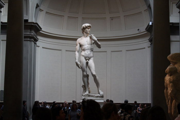 Статуя Давида Микеланджело. Статую Давида во Флоренции разместят на сейсмостойком постаменте. Изображение 1