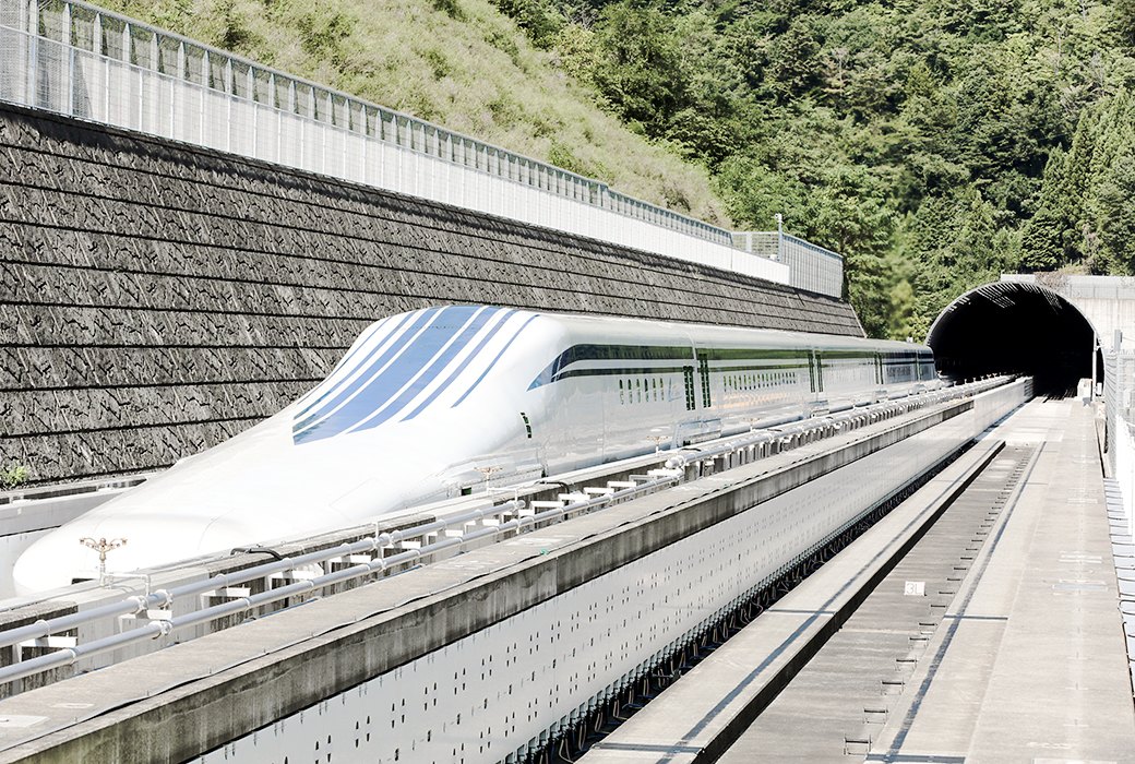 В Японии протестировали самый быстрый поезд в мире (фото). Изображение 1.1